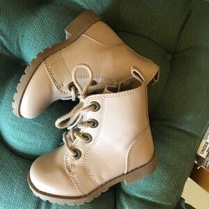 Old Navy Toddler Girl Zip Up Boots